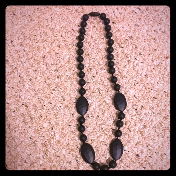 Chewbeads Silicone Teething Necklace- Black - Picture 1 of 1